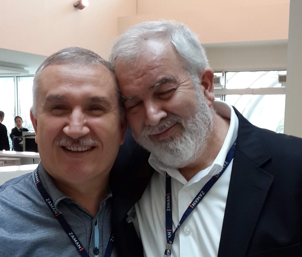 Ahmet Turan Alkan bey vefat etmiş. İyi insandı. Allah rahmet eylesin.