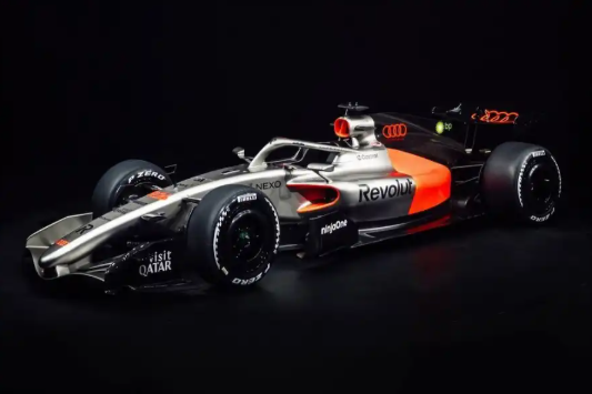 رسمياً.. العلامة الألمانية أودي تدخل حقبة سباقات السرعة وتكشف عن سيارة أحادية المقعد 