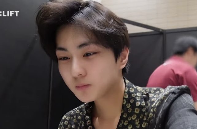 Hunmu02's tweet image. 아니 생얼이라 완전 갓쪄낸 떡 그 자체임