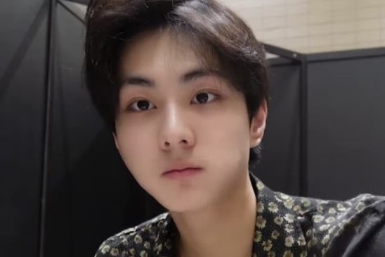 Hunmu02's tweet image. 아니 생얼이라 완전 갓쪄낸 떡 그 자체임