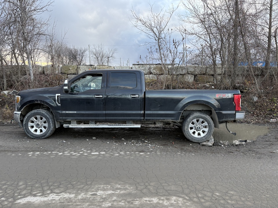 TagTracking's tweet image. 🎖️ Recently named Stolen Vehicle Tracking System of the Year for the 2nd year by AutoTech Outlook. This recognition reflects the dedication of our team, who recovered this 2019 Ford F-250 quickly and safely.

📞 514-745-8241 | tagtracking.ca
#TagTracking  #tagitorloseit