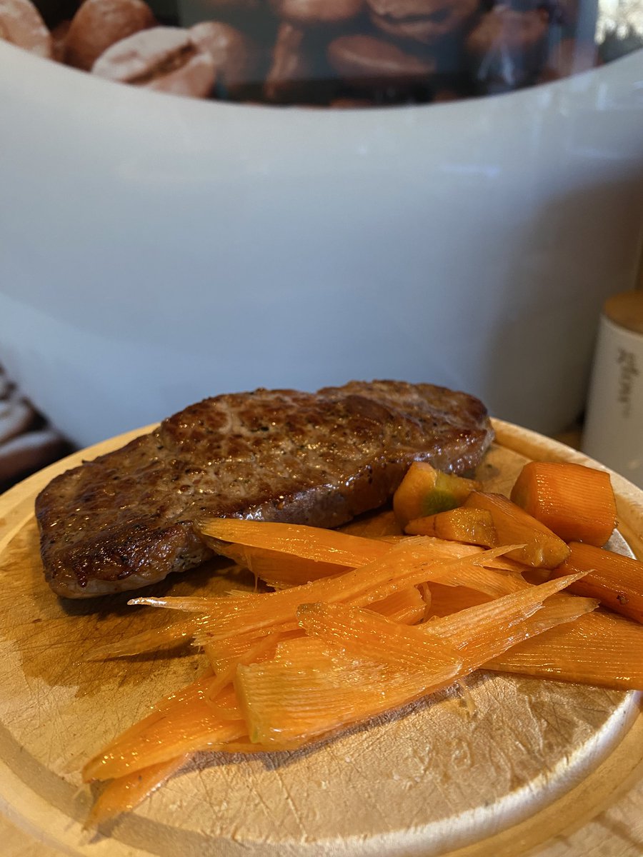 a bit of steak to my carrot