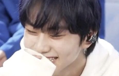 Hunmu02's tweet image. 세상에서 웃는게 가장 이쁜 정원이
이 웃음 평생 잃지 않았으면 좋겠어..