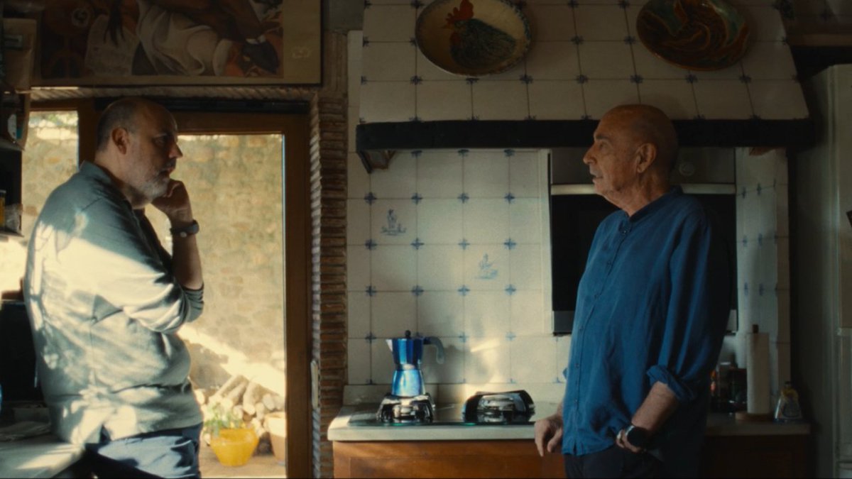 RTVECatalunya's tweet image. 💥 @lluis_llach, a #PlaSeqüència

👥 Als 77 anys, ha viscut una vida d'acord amb els seus ideals. @jordibaste recorre amb ell la seva trajectòria personal, més enllà del cantautor i del personatge públic
⏰ Dijous, a les 22:20h a #La2Cat i a RTVE Play rtve.es/n/16903458