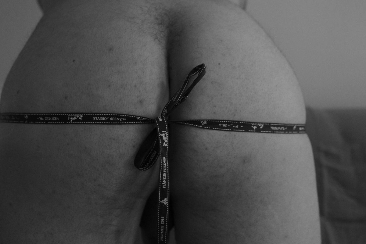 TPentaxguy's tweet photo. Nouvelle séance avec mon modèle préféré. 6.
#photosnu #exhib #modelecool #photographeamateur #soumis https://t.co/QoQJWOZbv8