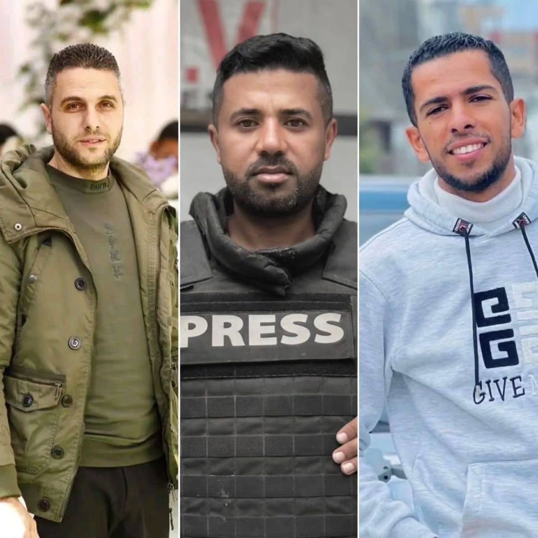 Timesofgaza's tweet image. 🚨BREAKING : Israel killed journalists Abdul Raouf Shaat, Anas Ghanim, and Mohammed Qashta in a strike targeting their vehicle.
