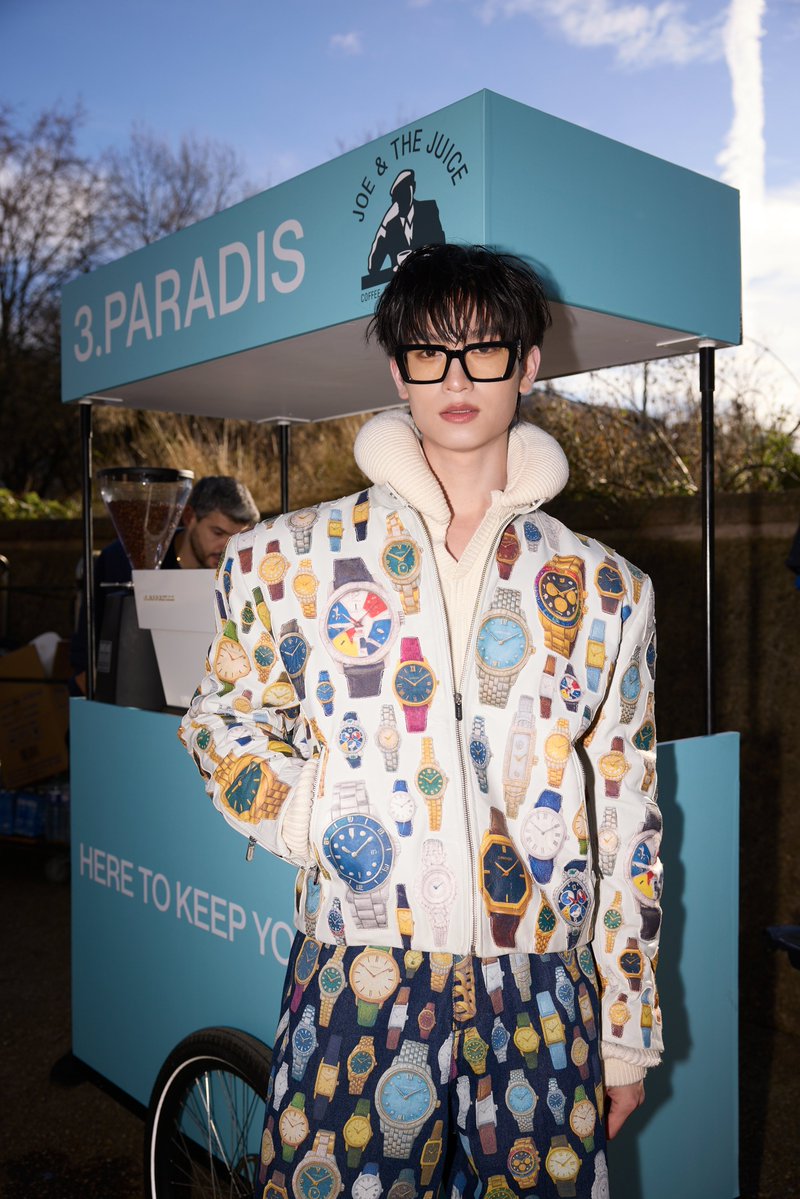 DomundiTV's tweet image. Attending the Autumn–Winter 2026 runway show in Paris with 3.PARADIS was an incredibly inspiring experience. Thomas was honored to be seated in the front row and is truly grateful to the brand for this wonderful opportunity.

@tthomastc
#3PARADISxTHOMAS