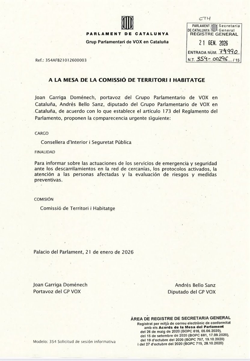 VOX_Cataluna's tweet photo. 🔴 #URGENTE 

VOX exige la comparecencia del presidente Illa, la consejera de territorio, la consejera de interior, el presidente de ADIF, el presidente de RENFE y los directores de Rodalies.

No dejaremos de trabajar hasta que los responsables paguen por ello. https://t.co/Nux2zQq2LN