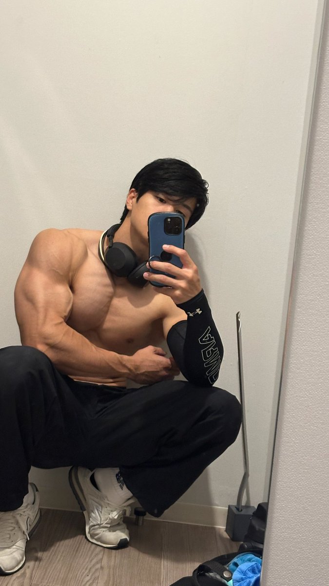 Post by HIRO / ヒロ （沖縄のﾏﾁｮ） on X: gym🥵💦