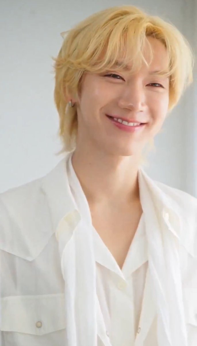 lyqincin's tweet image. his smile is everything to me, an angel