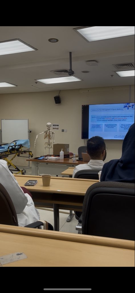 jomsalkaf's tweet photo. I am grateful for the opportunity to attend the Pre-Hospital Care For Sports Injuries. #تجمع_الرياض_الصحي_الثاني 
It was a valuable experience that enhanced my knowledge and skills in early emergency care. https://t.co/APhl2PqIys