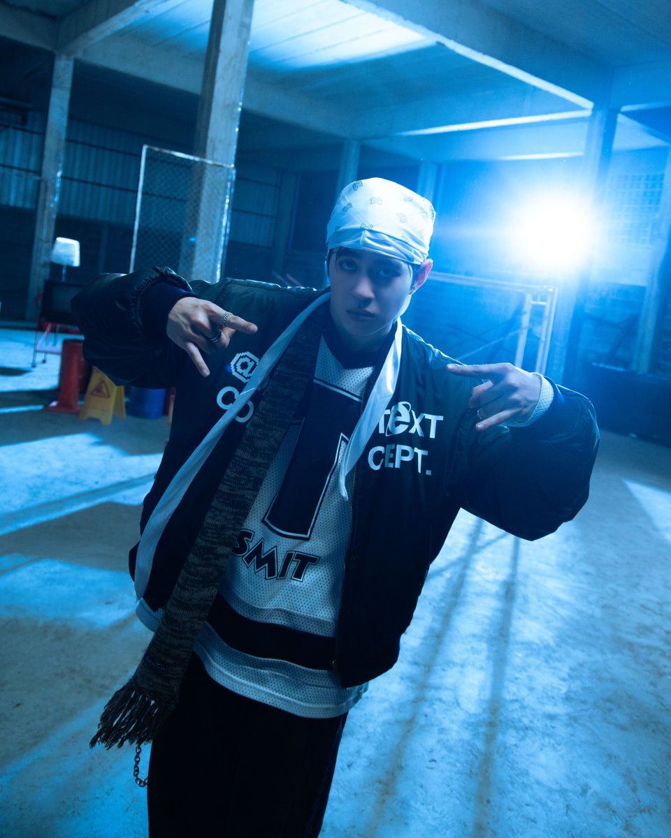 PROXIE_Official's tweet image. PROXIE
The New Single
‘ไม่รีบงับป๋ม (Don't Rush!)’

Concept Image
G🤘🏻N

#PROXIE_ไม่รีบงับป๋ม
OUT NOW!
🔗 youtu.be/nYnIn4gUPk0

Listen Now!
🔗bfan.link/proxie-dont-ru…

#PROXIE_HoldTheWheel
#PROXIEGun
#PROXIEth
#bROTHERSMUSIC