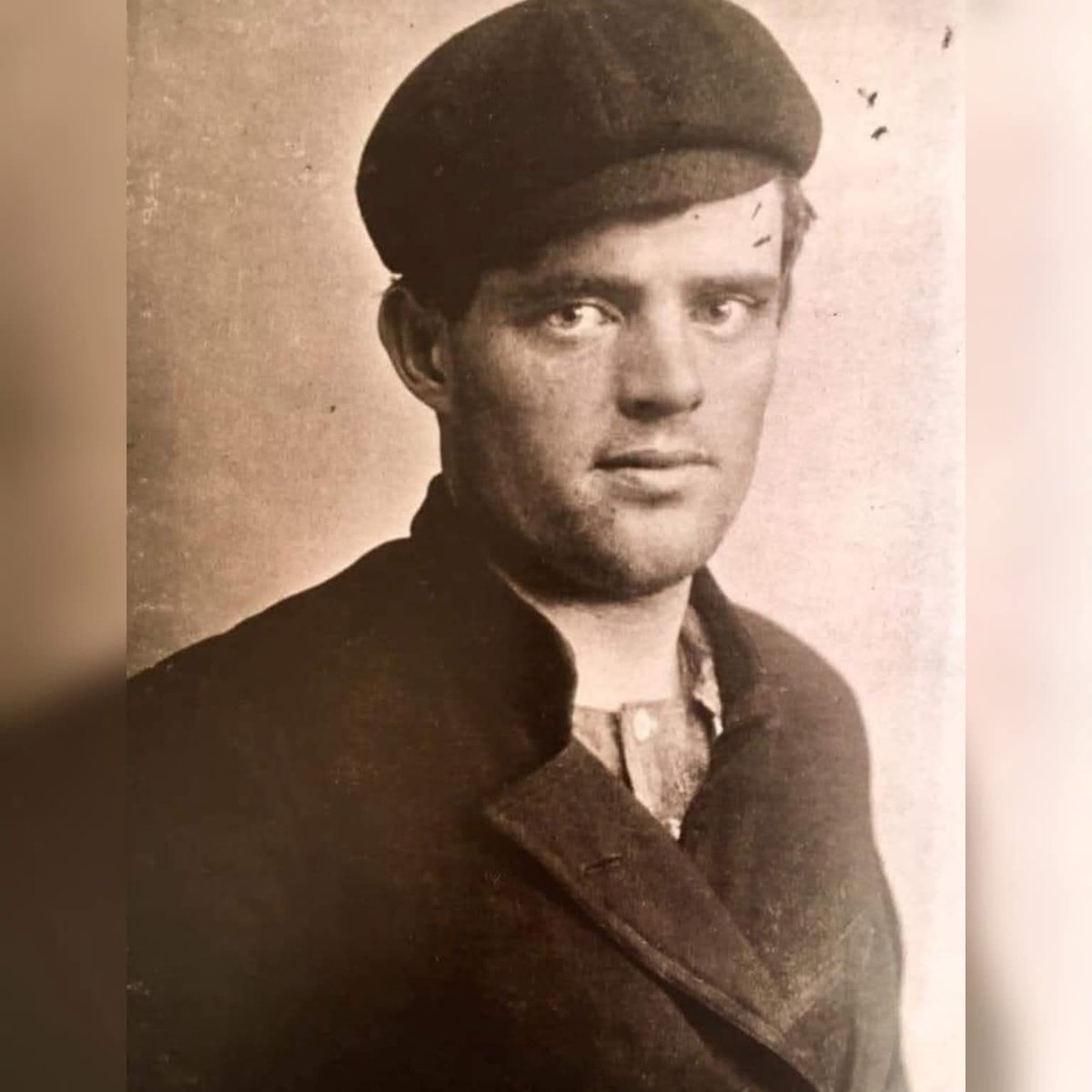 Paroles d'auteurs tweet media