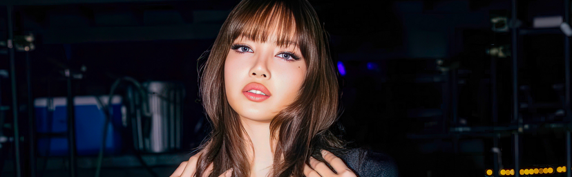 lalisa4K's tweet image. lisa so divine.