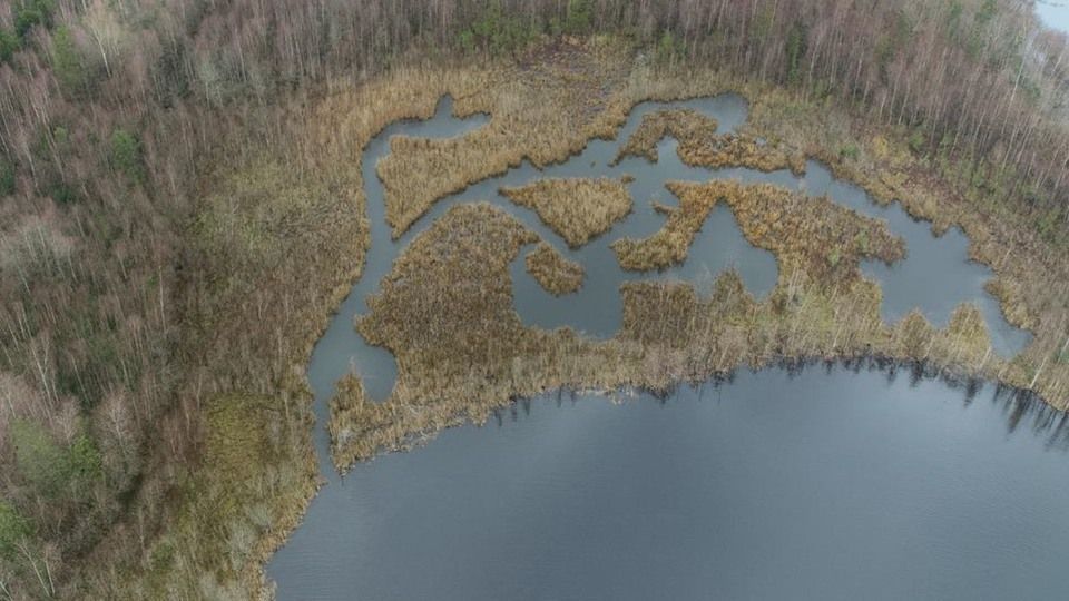 Som så ofta ligger Växjö i vattenvårdens framkant 😊👍 Utöver fosforfällningen som nu planeras för Södra Bergundasjön och som Vattenresurs utför 2026-2027 anlägger Växjö kommun även två gäddfabriker.
vaxjo.se/sidor/hallbar-…