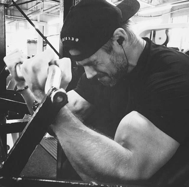 Agent_JMuller's tweet photo. Morning drills. Redfield-approved. Barely. https://t.co/Jgoo5drlXg
