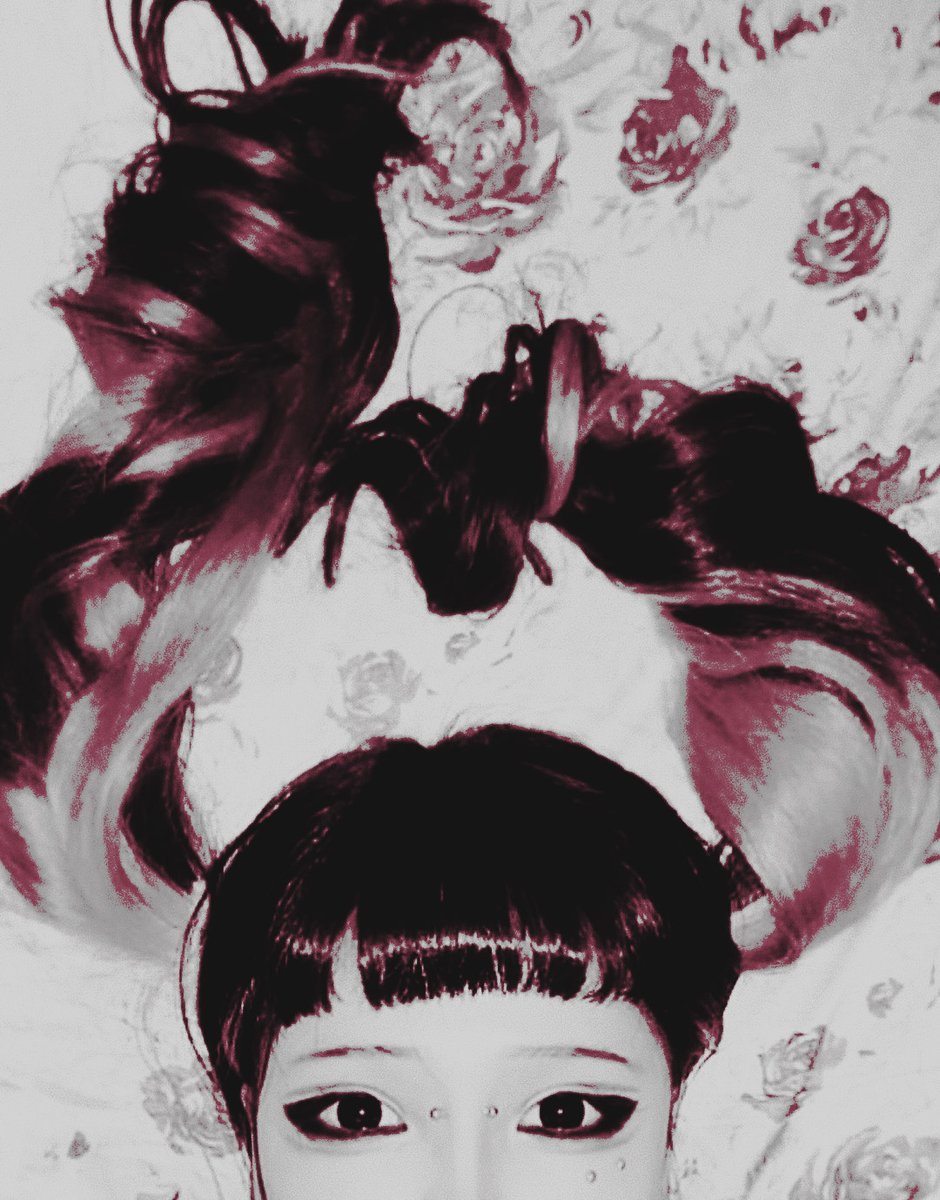 lvlouzone's tweet image. —  selam  millet  ,  hehe  .  yarışmacımız  olmak  isteyenler  için  duyuruyla  geldim  .ᐟ
başvuru  saatimiz  23:00  olarak  belirlenmiştir  .  bugün  başvurunuzu  hazır  edip  saati  geldiğinde  atmanızı  bekliyor  olacağız  .
unutmayın  ,  ilk  on  iki  kişiyi  alacağız  .ᐟ