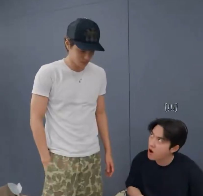 u_han94's tweet image. That Kyungsoo face isn’t because he’s mad at Jongin or anything… it’s just because he took the first bite of the waffle and it was that good 😭