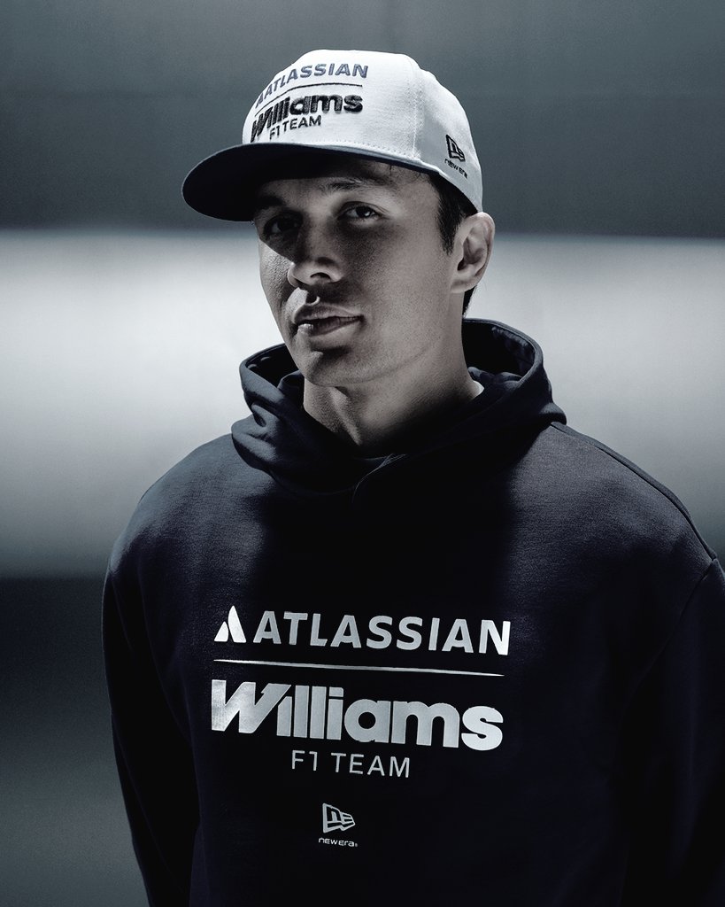 nectarvoid's tweet image. Look stunning nathan lee 💫