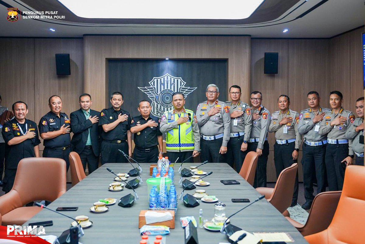 Senkom Mitra Polri tweet media