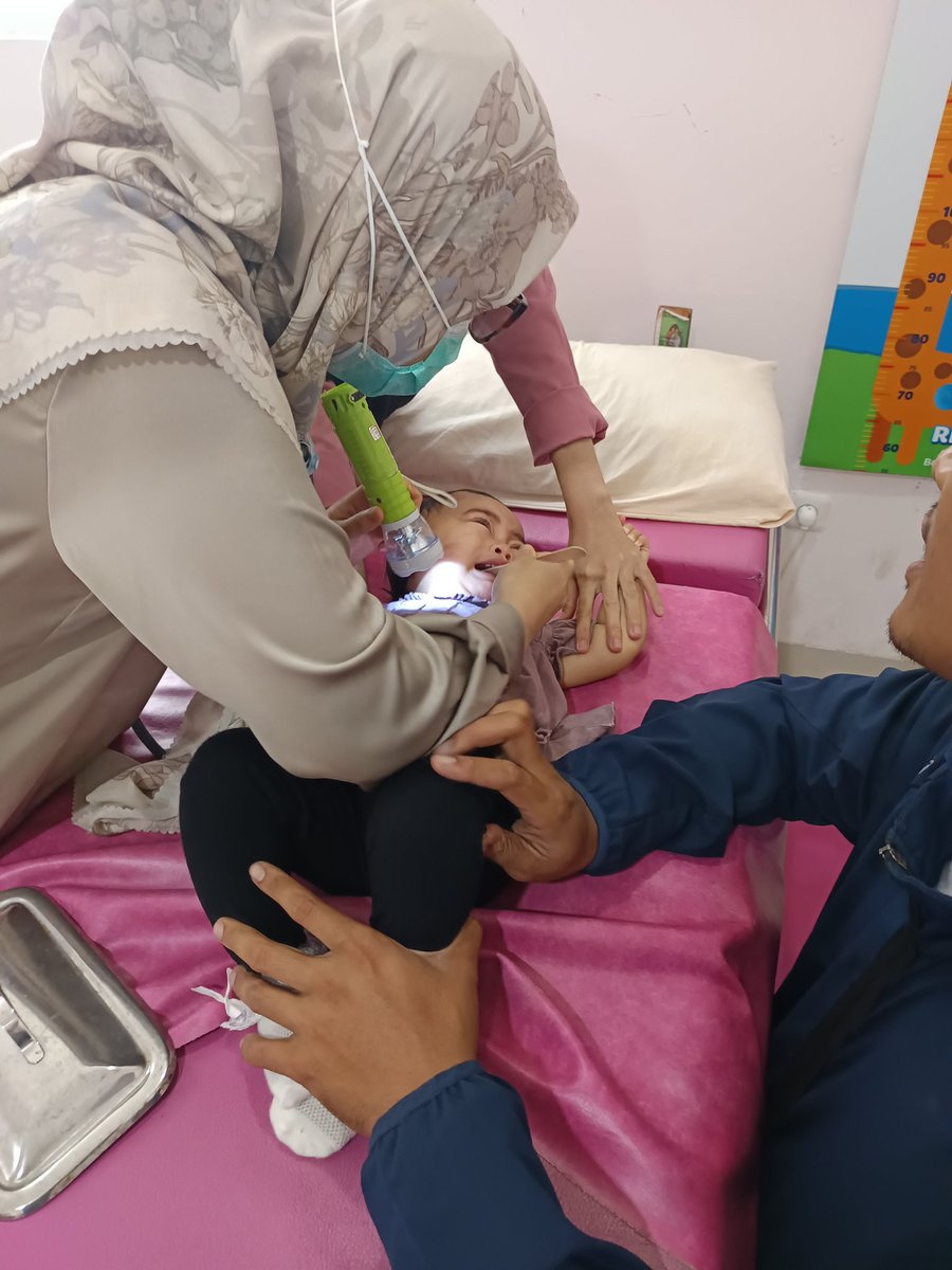 Namanya juga ibu baru, keluarga baru. Di kota baru. 

Periksa aja deh ya, takutnya dia kenapa Napa: karna bayi belum bisa ngomong, bisanya kan cuma nangis. 

Ya menangislah dia kalo merasa badannya pada pegel pegel

#Aleenahw