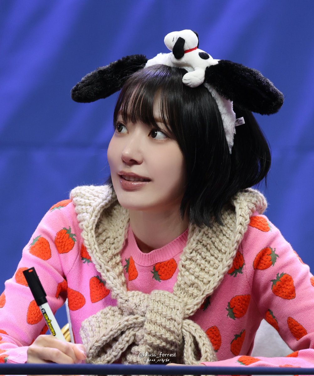 251130_HQ_2 #宮脇咲良 #みやわきさくら #사쿠라 #미야와키사쿠라