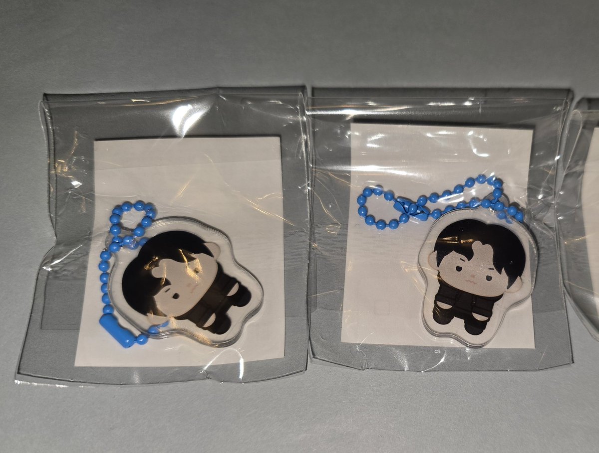 CNBLUE MINIBLUE アクリルキーリング 交換

【譲】写真 ミニョク

【求】ジョンシン何でも

リプ、DMお願いします

#CNBLUE #MINIBLUE