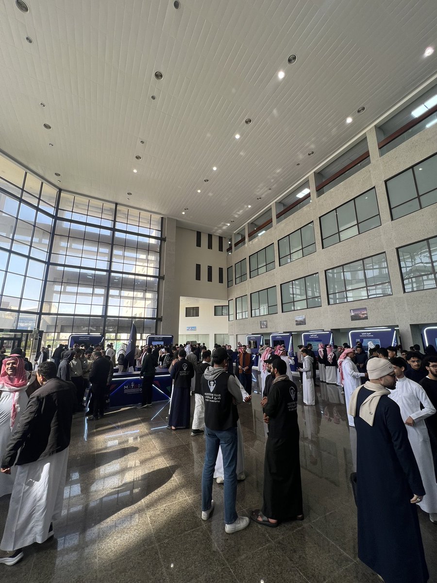 أحـمـد tweet media