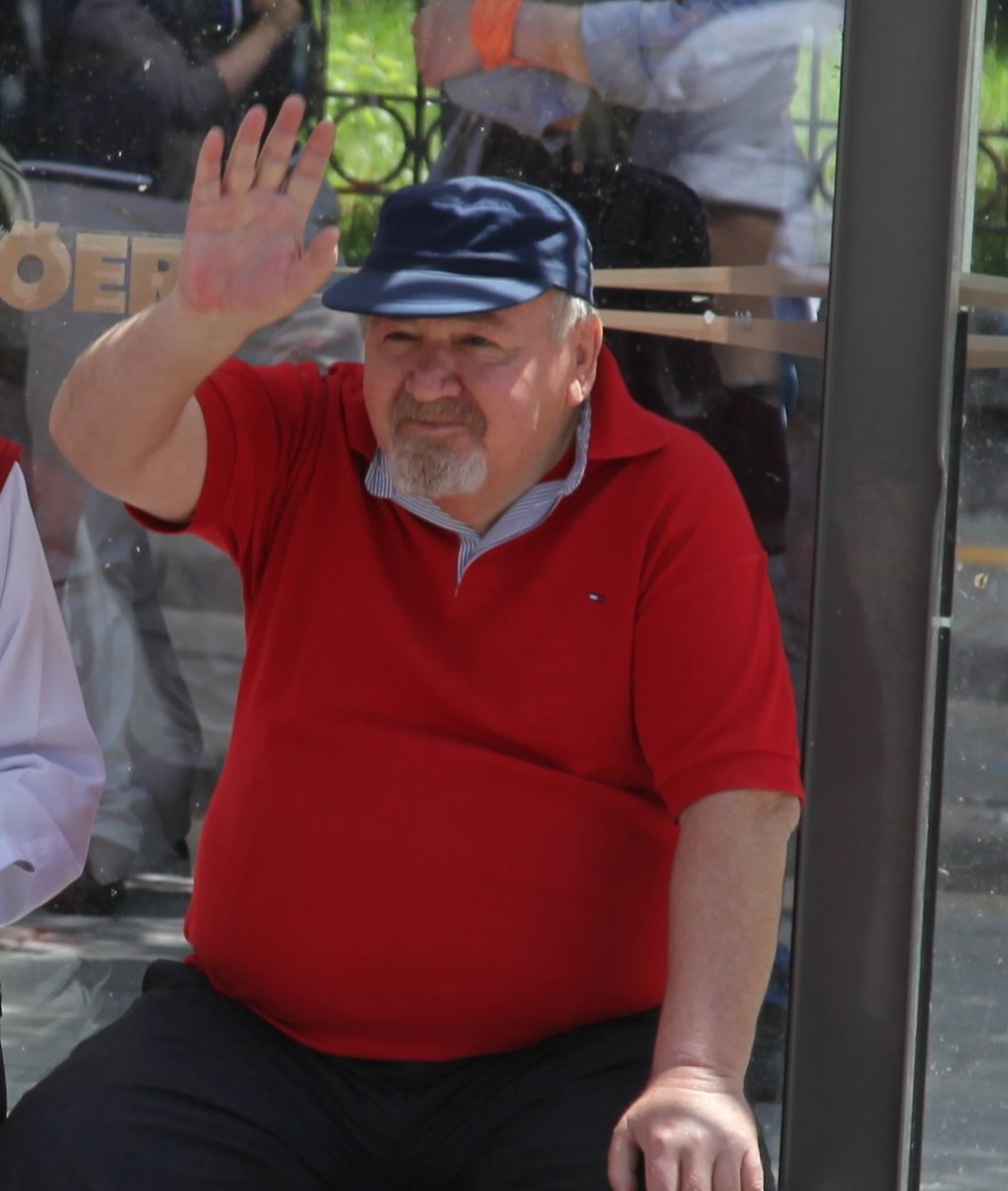 MEHMET FİKRET ÖZBİLGİN'İ KAYBETTİK

Maden Mühendisleri Odası'nda 1979-80 arası Genel Sekreterlik, 1980- 1982 arası Saymanlık, 1986-1992 arası Yönetim Kurulu Başkanlığı, 2000-2016 arası Onur Kurulu Üyeliği görevlerini üstlenmiş ve TMMOB'de 32. ve 34. Dönemlerde Yönetim Kurulu