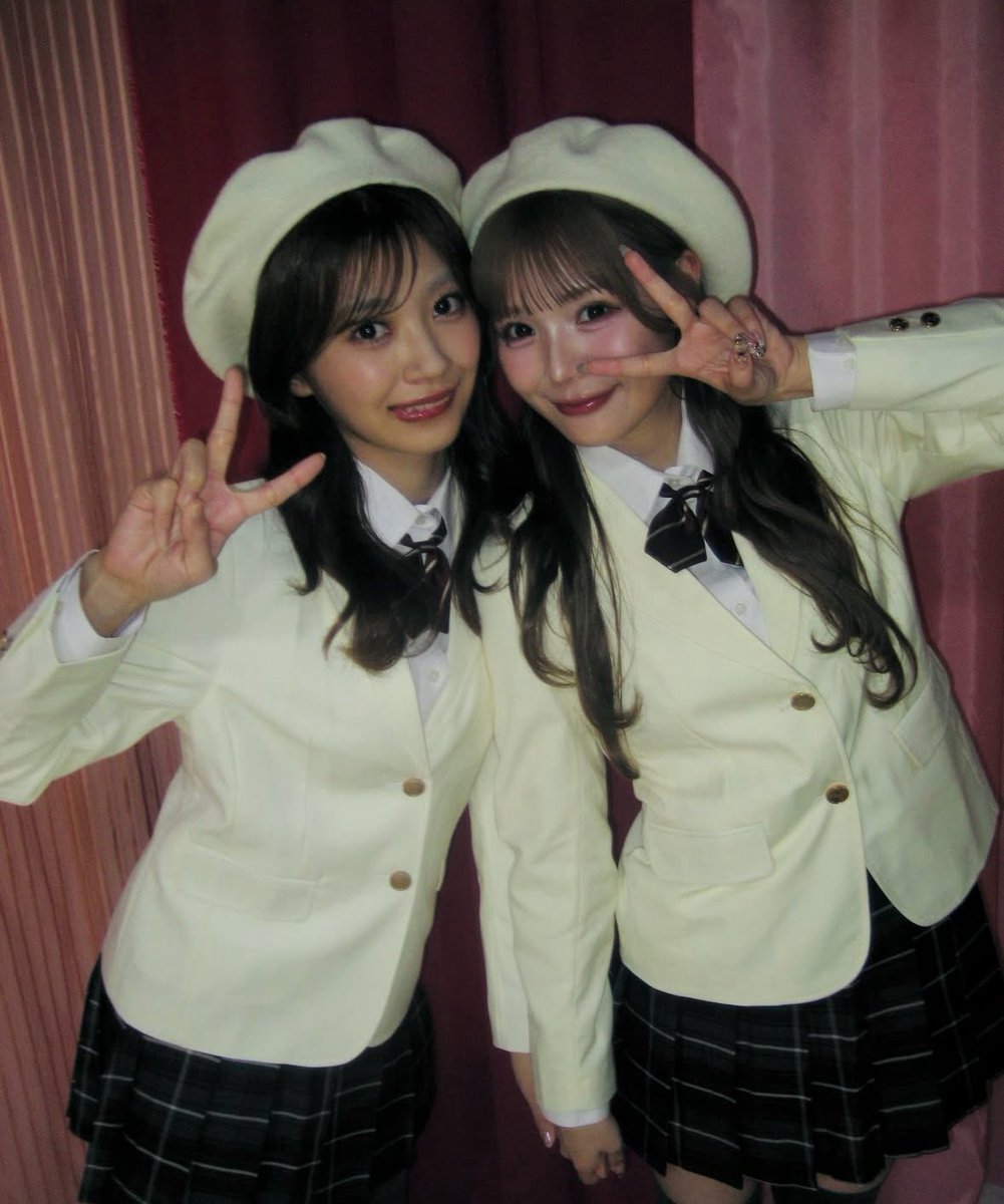 えな tweet media
