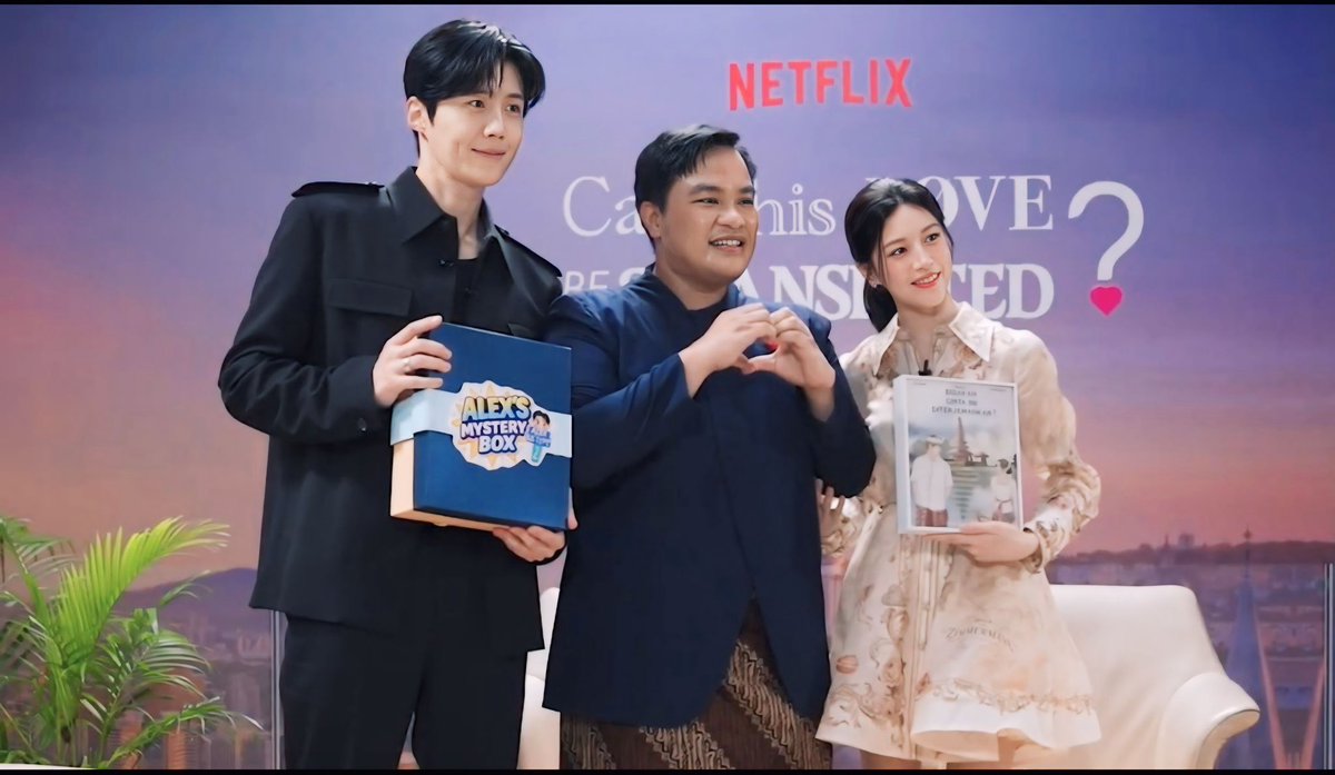 alxsimanjuntak's tweet image. INI SERIUSAN TANGAN AKU DIRANGKUL GYJ 😭😭😭😭 TENANGKAN DIRI AKU DISAMPING SEONHO PLS