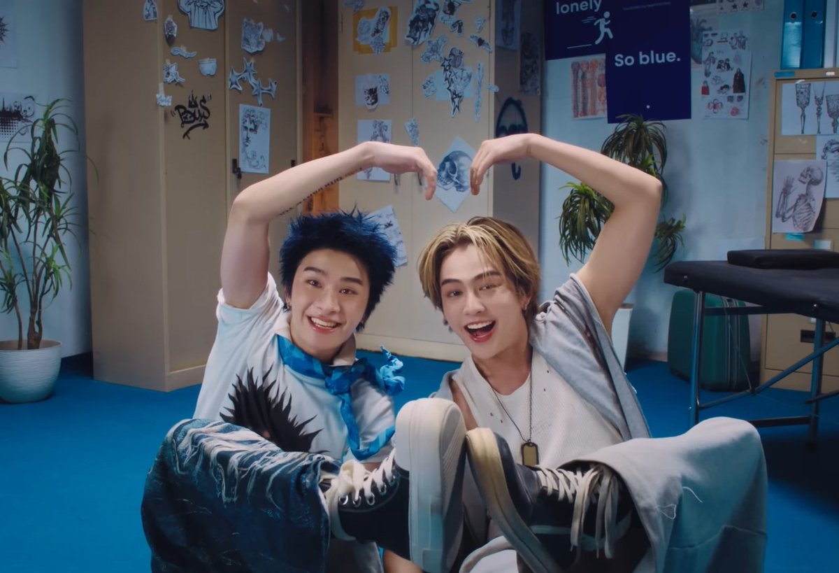 khwan_2414's tweet image. น่ารักหนิ🤭

#KHUNPOL #HEARTchuthiwat 
#THAIchayanon #NEXnattakit
#BUS_SoBlue_MV