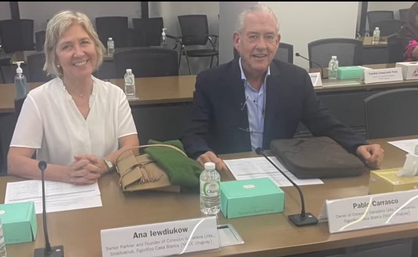 EPreve's tweet image. ⚪️🔵CONEXIONES BLANCAS 

✔️El senador blanco Javier García, amigo de Pablo Carrasco, intercedió para tratar de buscar una solución a la crisis económica de la empresa Conexión Ganadera en el tramo final antes de la quiebra. 

✔️Según la información confirmada con diversas…