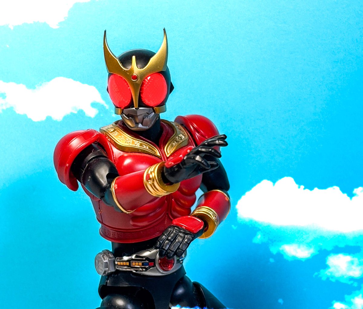 CodeU7Cyclon's tweet image. #仮面ライダークウガ
みなさん、おやすみございます👍

SUPERBEST版のアークル、一般発売で来るのが嬉しい