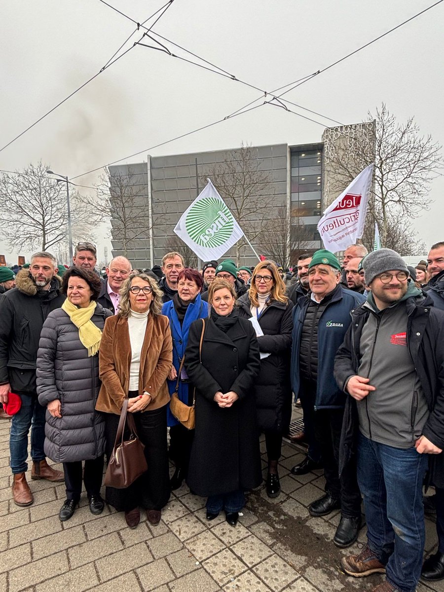 Valérie Devaux tweet media