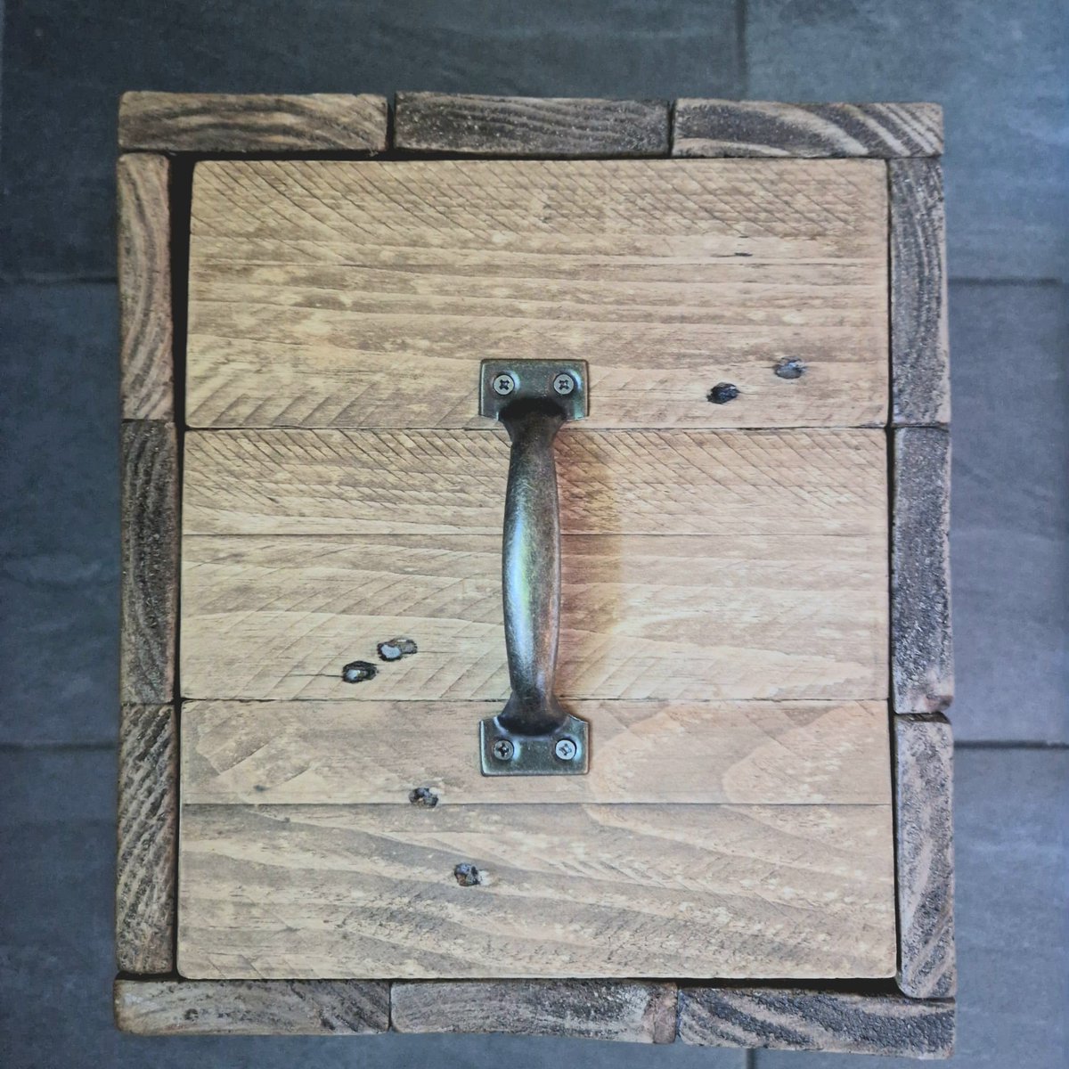 Original4UU's tweet photo. Check out Wooden Handmade Rustic Trash Bin small https://t.co/LZffzJlLvB #eBay via @eBay_UK https://t.co/SH0vTZLl1p