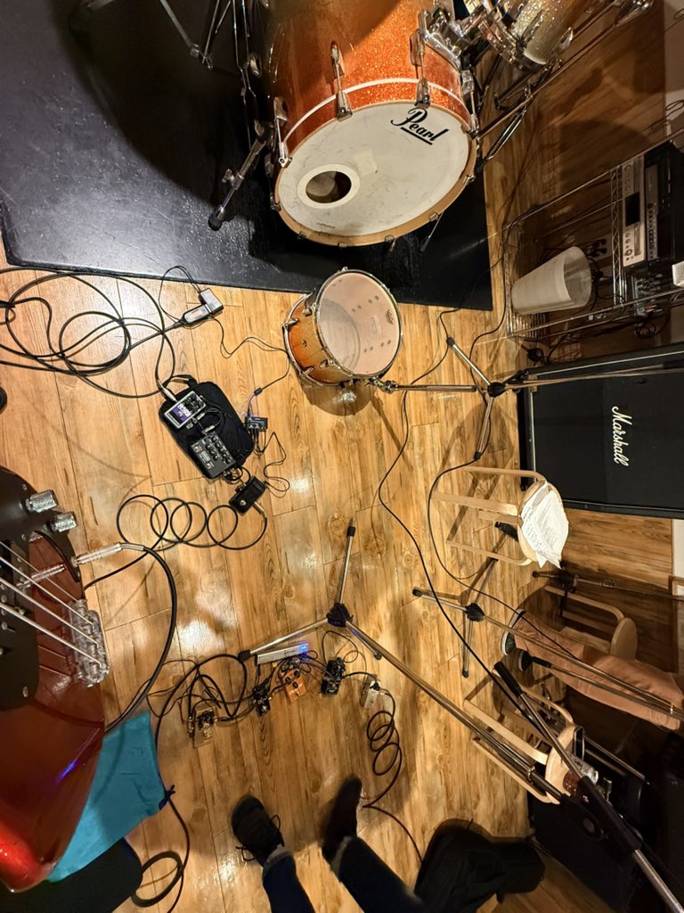 sumicer67's tweet image. PXスタジオでした
明日お見舞いよろ