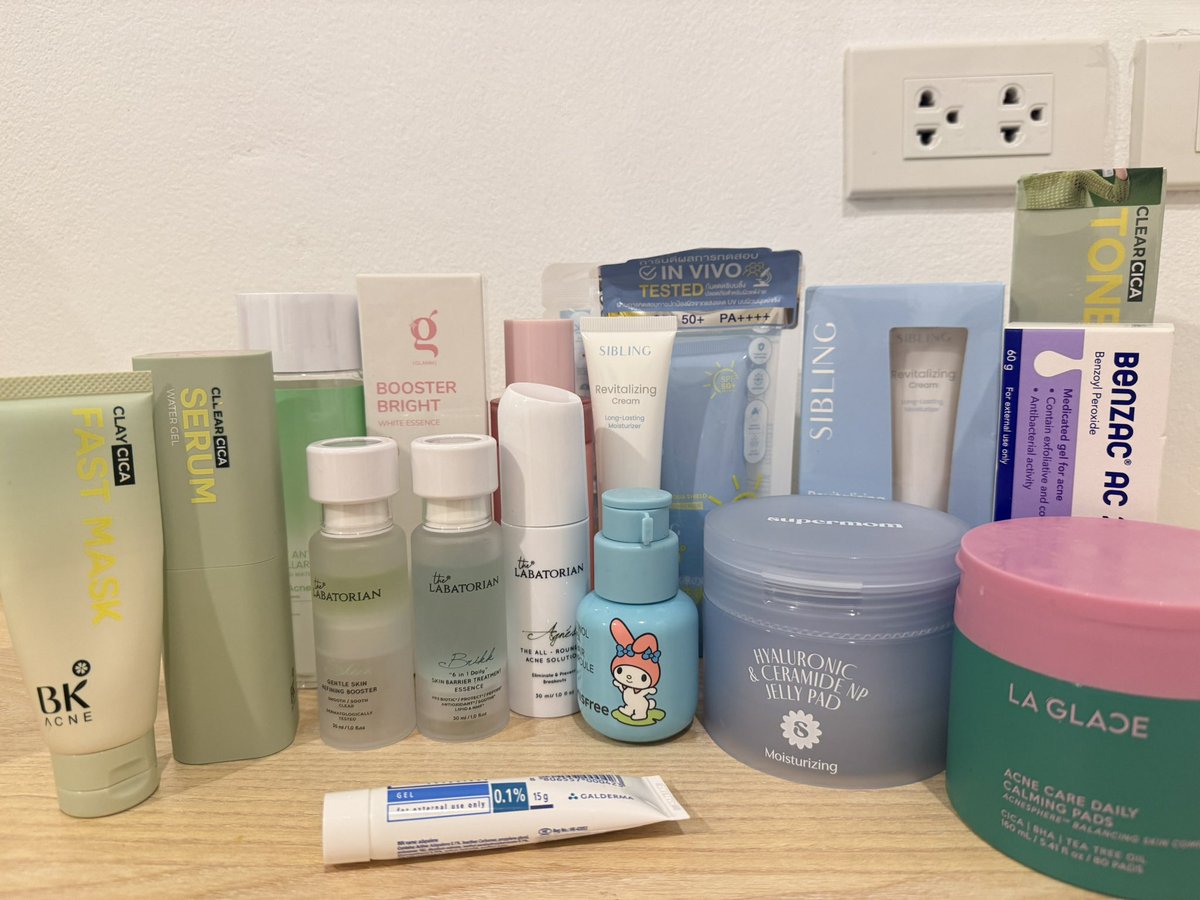 xfern2548's tweet photo. ปล่อยต่อ สกินแคร์ 🧚🏻♀️🌟💘
📮ค่าส่ง 30.- 2ชิ้นส่งฟรี
#ส่งต่อคสอ #ส่งต่อเครื่องสำอางมือสอง #ส่งต่อเครื่องสำอางค์ #ส่งต่อเครื่องสำอาง #ส่งต่อสกินเเคร์ #ตลาดนัดsanrio #ส่งต่อเสื้อผ้า #ส่งต่อเสื้อผ้ามือ2 #BK #sibling #supermom #thelabatorian #น้ำตบจบโทรม #กันแดด https://t.co/DYxe17GMdn