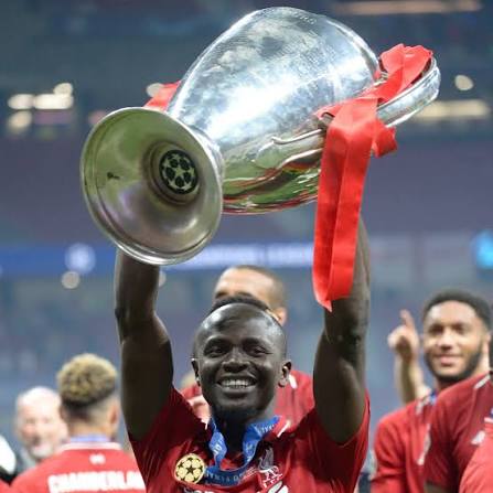 L'autoroute de l'avenir doit être rebaptisée "Autoroute Sadio Mané" kou def lou reuye niou tudde leu lou reuye
#AFCON2025 #sadiomane #Autoroute #Postérité