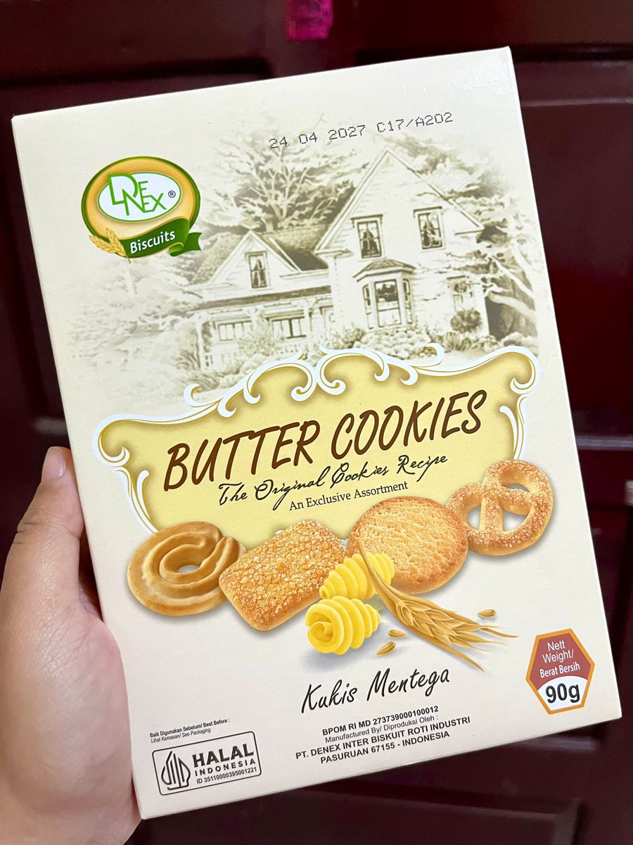 narakimm_'s tweet photo. SORRY M*NDE.. I switched to this product because it tastes better and affordable butter cookies 😭🙏 https://t.co/jptvg0KERV