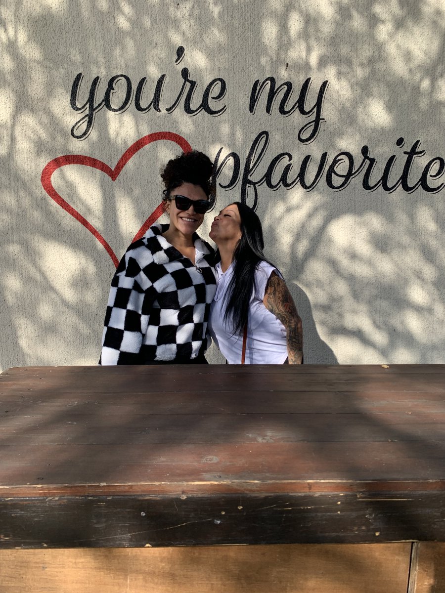 Queenbspice tweet media