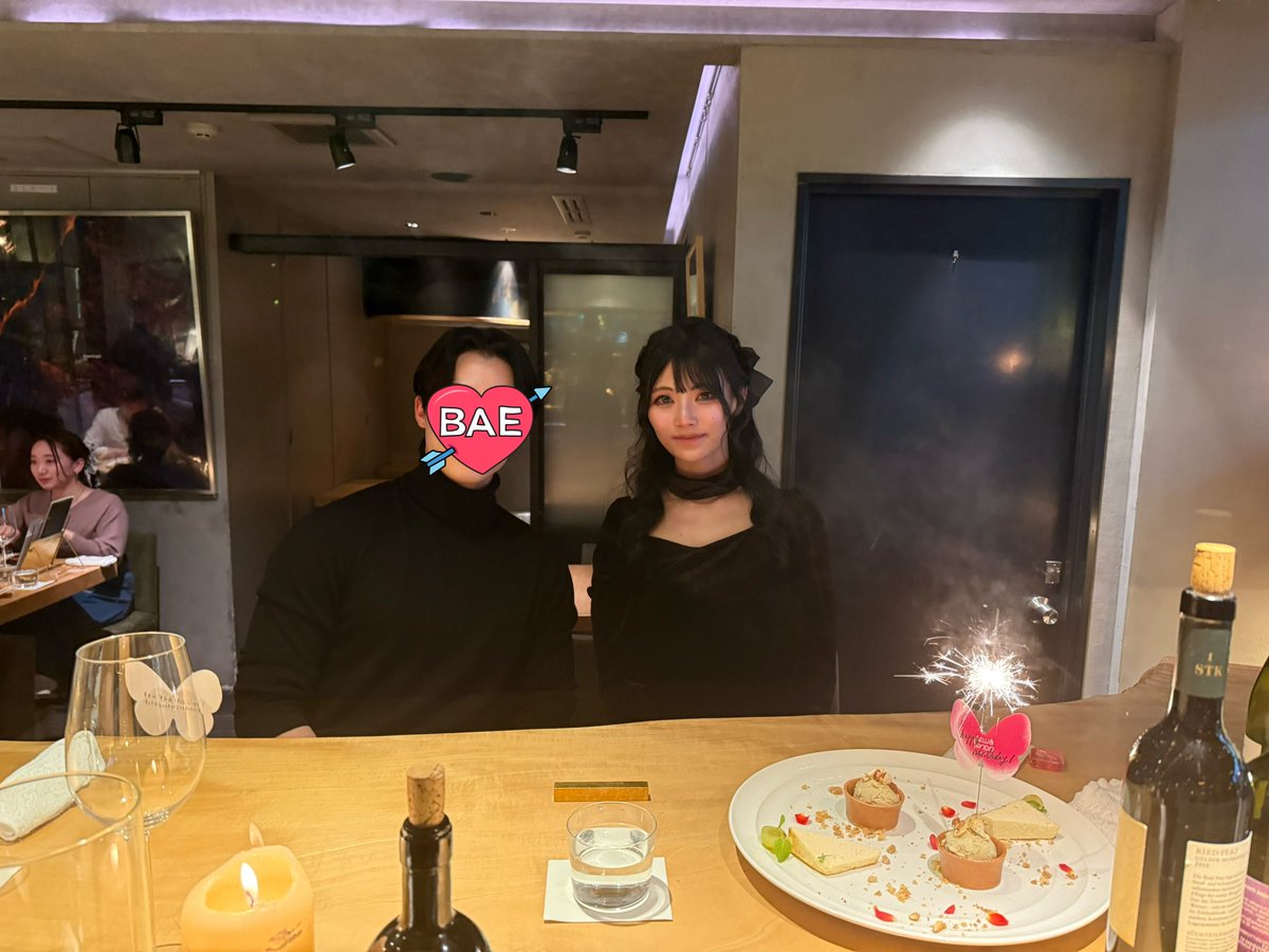 ma_0116_'s tweet photo. お誕生日当日は恵比寿でディナーに連れて行っていただきました💙
久々シャンパン💙

サプライズいっぱいあって、バースデープレート出てきた時は流石に泣いちゃって、写真の目が赤いのはそのせいです… https://t.co/4NSfZrTiBZ