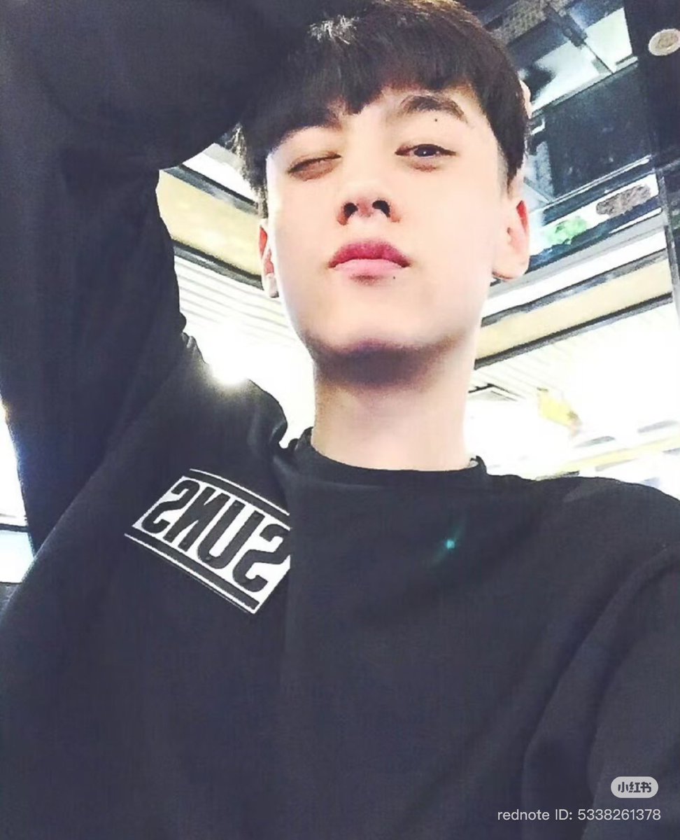 TSivelin42075's tweet photo. កាលពូនៅស្ទាវ ស្ទាវChina🙂‍↔️

MEET XUNING WITH L’OREAL PARIS

#LOrealParisxTianXuning https://t.co/Lj73hOl0Ig