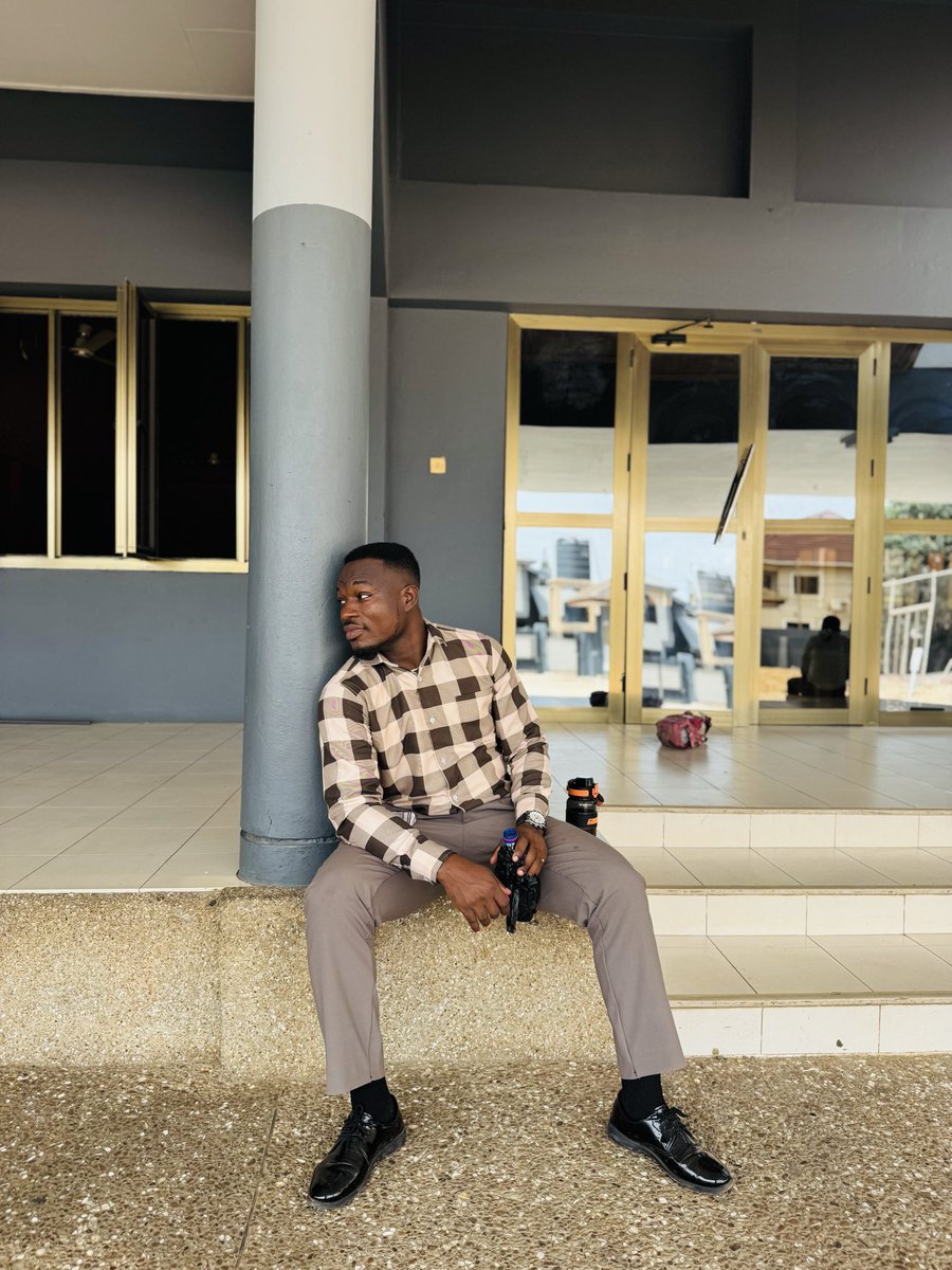 Kwesi_Tyron's tweet photo. Declining a request does not compromise one's integrity. https://t.co/Sczcl7mjKK