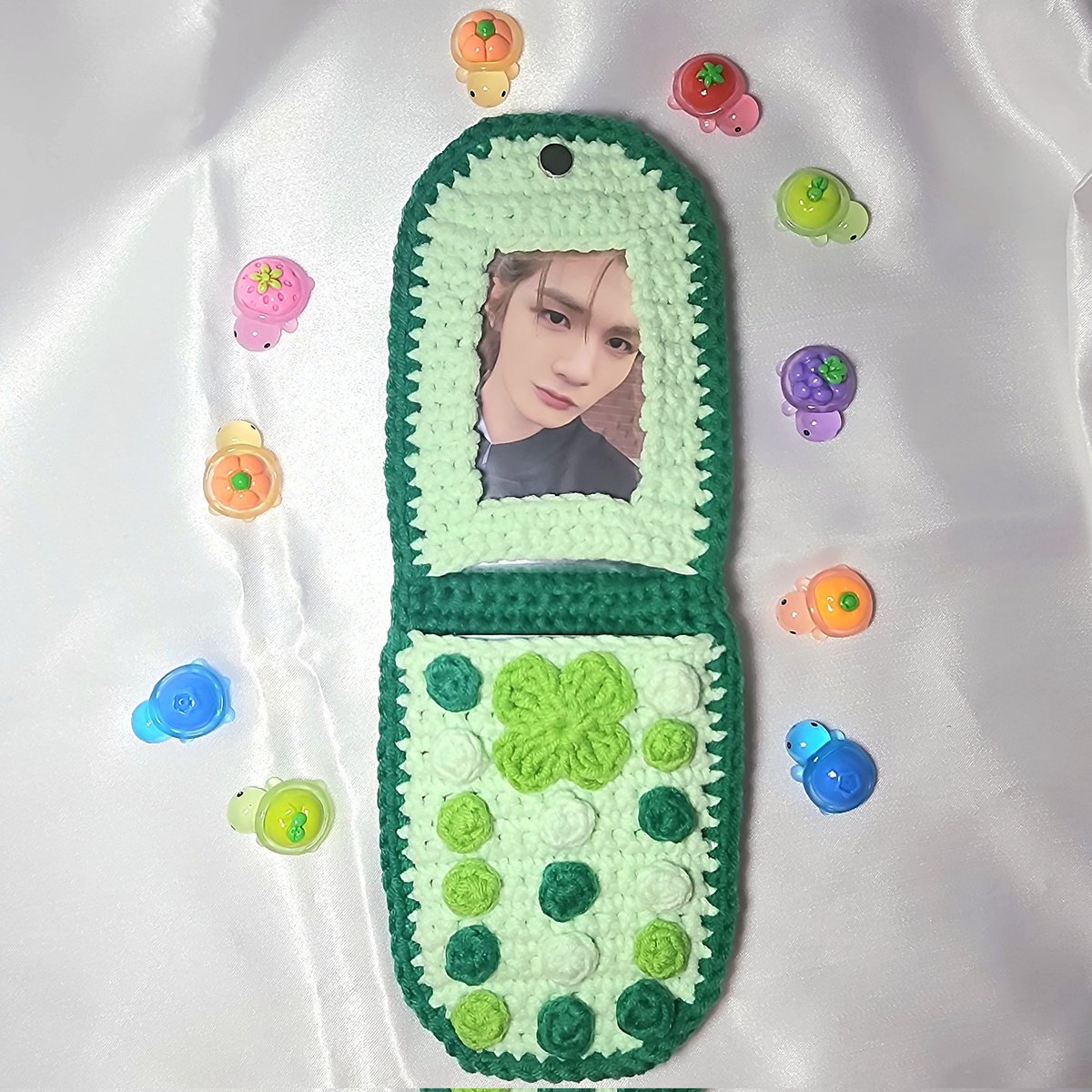 shuutingstarrr's tweet image. ˚₊‧𝗛𝗔𝗣𝗣𝗬 𝗗𝗢𝗛𝗔 𝗗𝗔𝗬‧₊˚ 

다가오는 2월10일 도하의 생일을 축하하며🩷 
직접 만든 배드바츠마루 카드지갑과 핸드폰 뜨개홀더를 #RT 추첨을 통해 2분께 보내드립니다!(포카X)

💌국내 반택 발송
💌당첨자 발표 도하날 도하시🩷

많관부🩷

#ARrC #아크 #아크도하 #도하 #DOHA #김도하