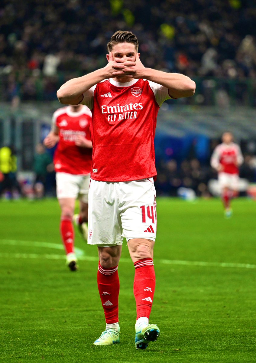 •Broke up with his girlfriend just to move to London and play for Arsenal

• Rejected Manchester United and also the chance to reunite with his former coach, Amorim. United offered a higher transfer fee to Sporting and a better salary than we did. 

• Rejected a salary offer