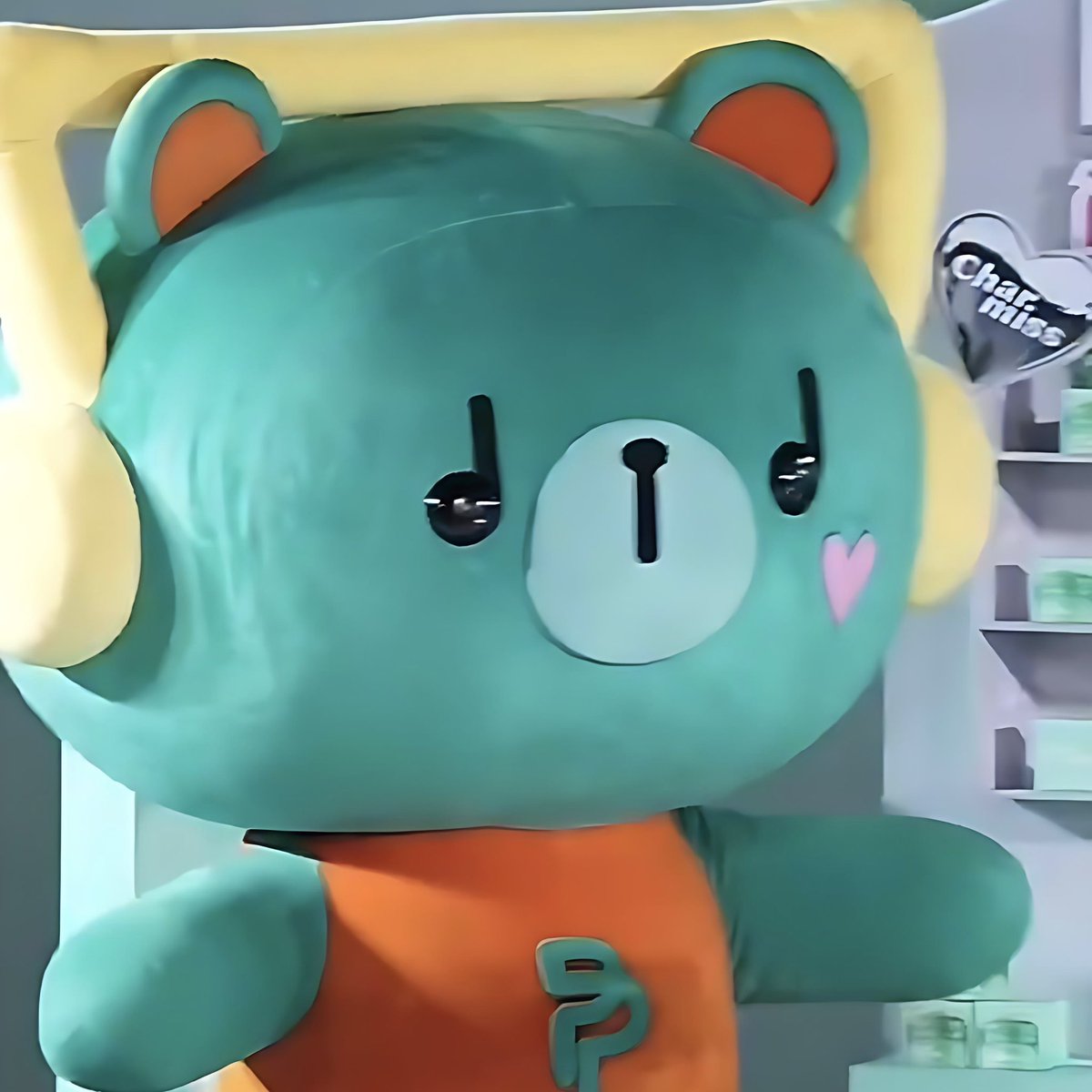 httpsppnaravit's tweet image. yang ini rewel                           yang ini bawel

POND PERMPOON WITH CHARMISS 

#CharmissxPondNaravit 
#ppnaravit #phuwintang #PERMPOON