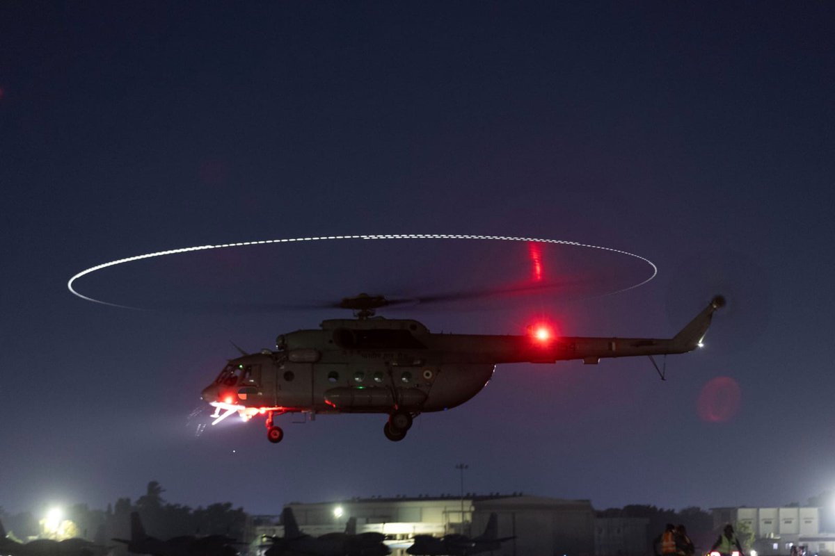DefenceDecode's tweet image. In the Kishtwar sector, the IAF masterfully conducted a nighttime #MEDEVAC, rescuing two severely injured personnel amid harsh terrain and weather. The operation's success hinged on rigorous NVG training across mountainous areas during nighttime hours.
