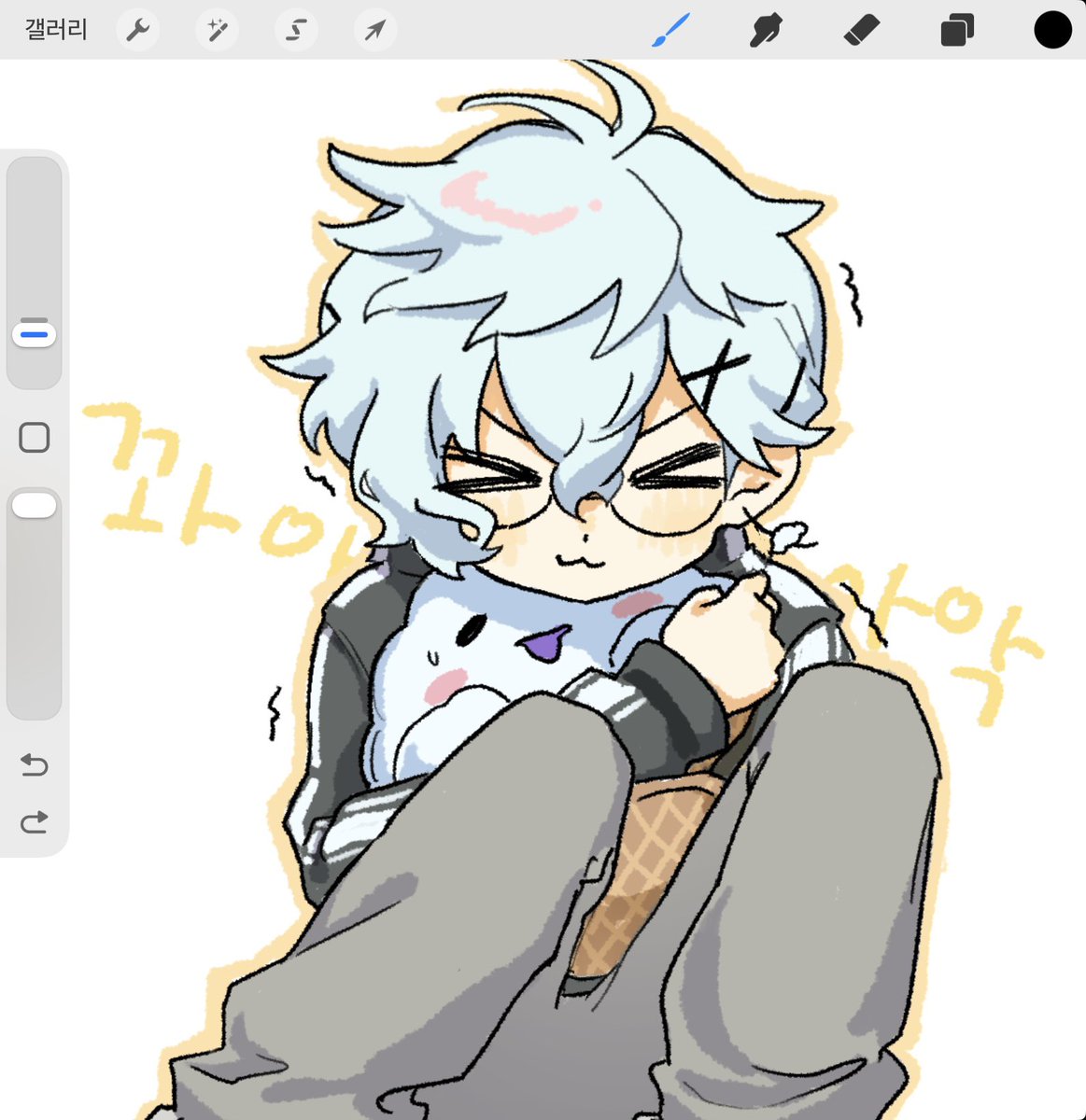 yy (@hemhwihyeol) on Twitter photo 