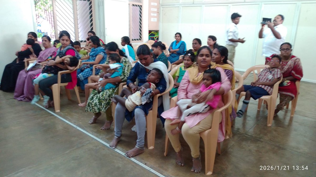 RCbesantnagar's tweet photo. RCMB Chennai, HOPE project activities of distributing various apparatus to the needy children at Madhuram Narayanan Centre for Exceptional Children, Chennai on  Wednesday the 21.01.2026.
Sincere thanks to RTN. R. Krishnamurthy and his family for their contribution for the project https://t.co/thBCSYA6DQ